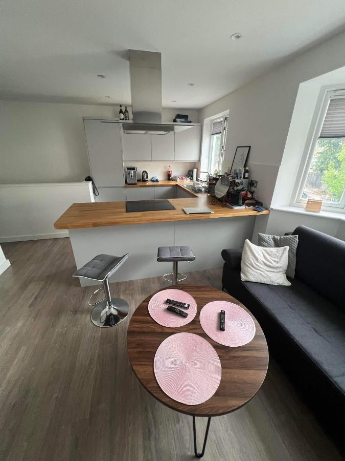 West London Apartment Buitenkant foto
